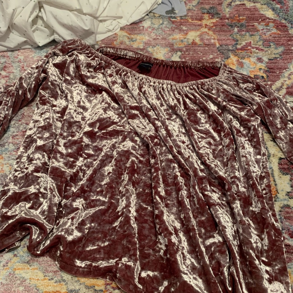 American eagle velvet shirt
